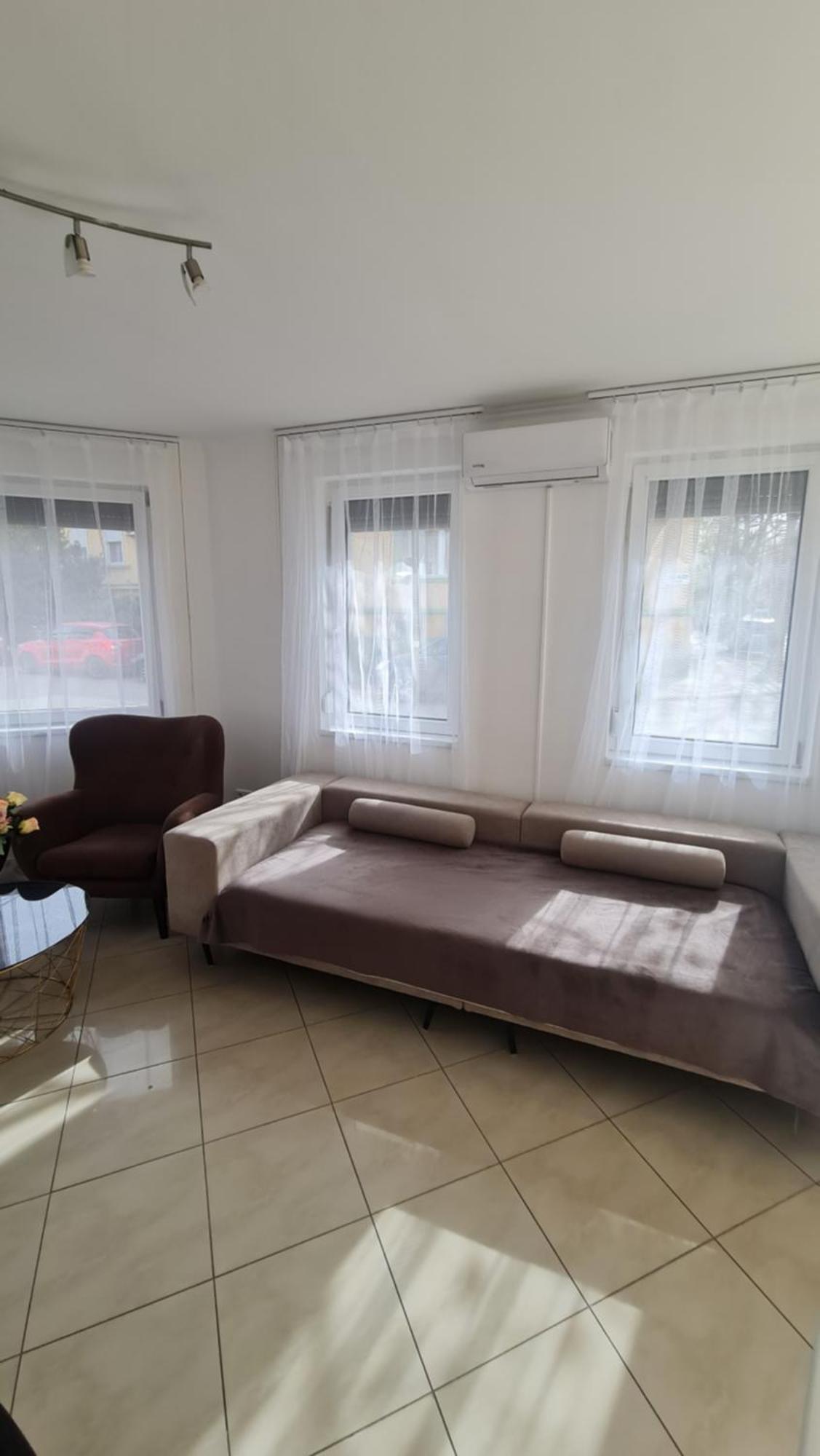 Tulipan Apartman Szeged Buitenkant foto