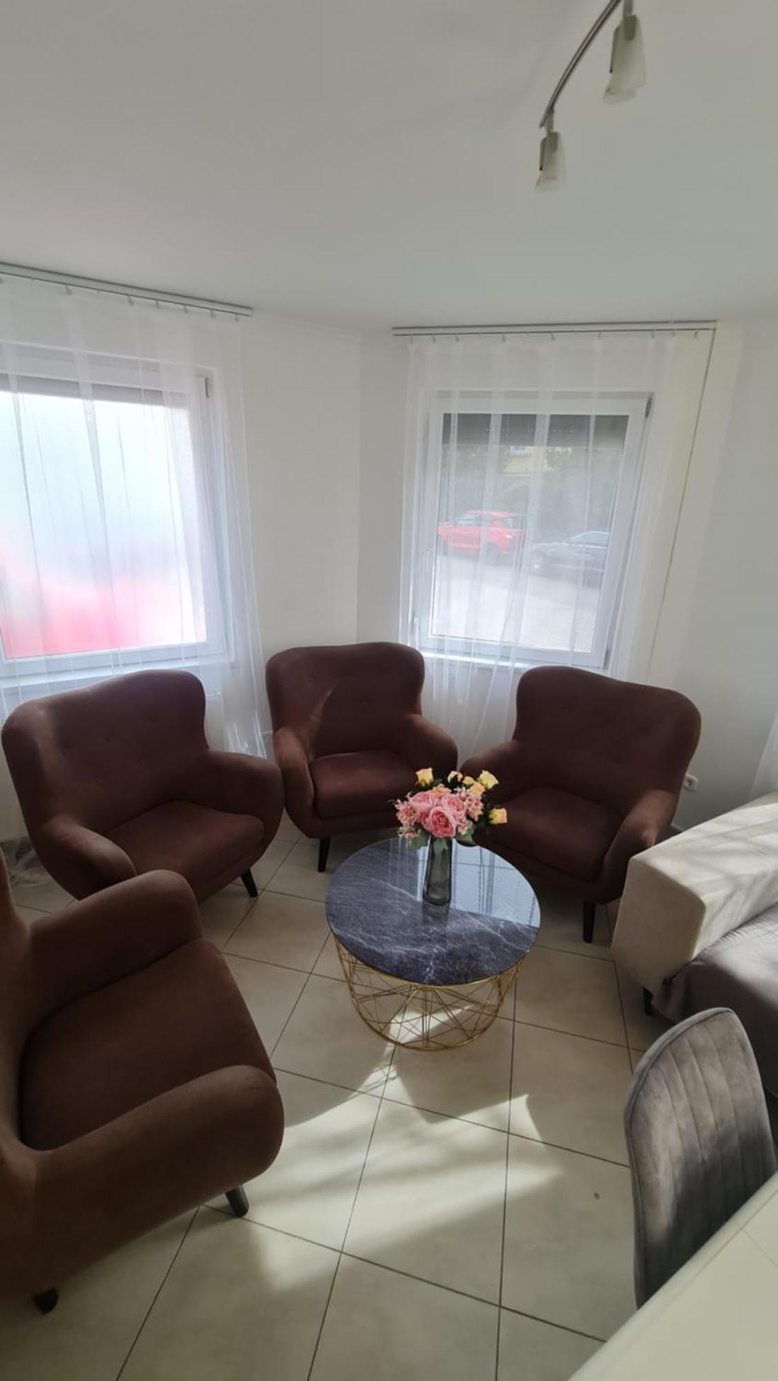 Tulipan Apartman Szeged Buitenkant foto